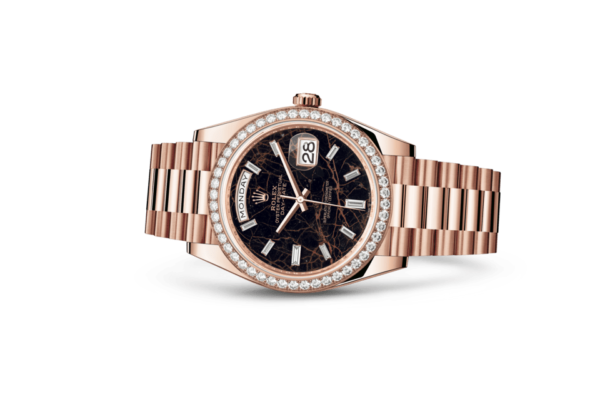 Rolex Day-Date 40 Oyster 40 mm Everose gold and diamonds m228345rbr-0016